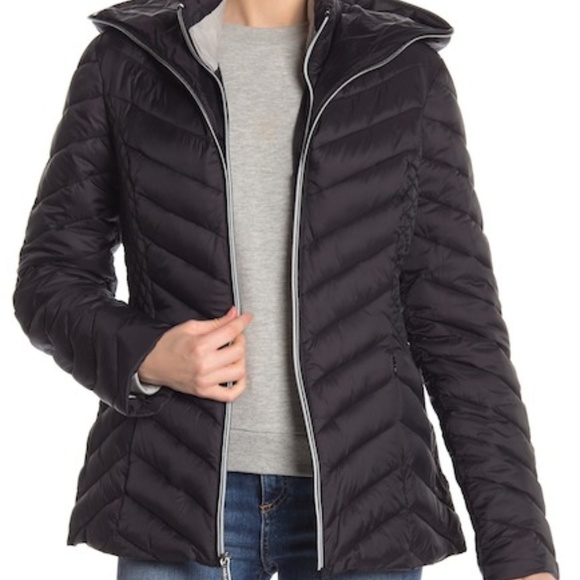 Shelli Segal Black Ribbed Puffer Jacket 
